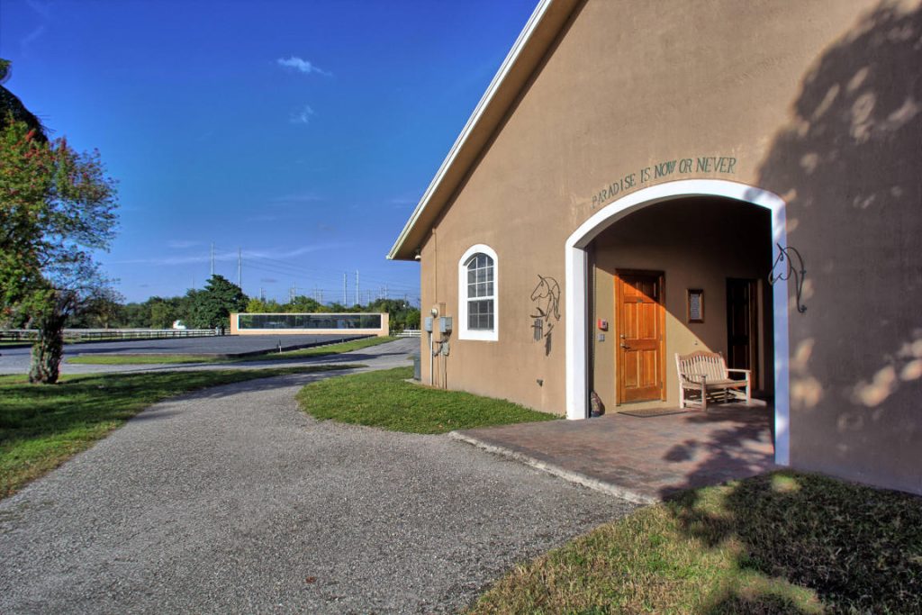 Gary Goldstein’s Farm Called Full Circle Stables