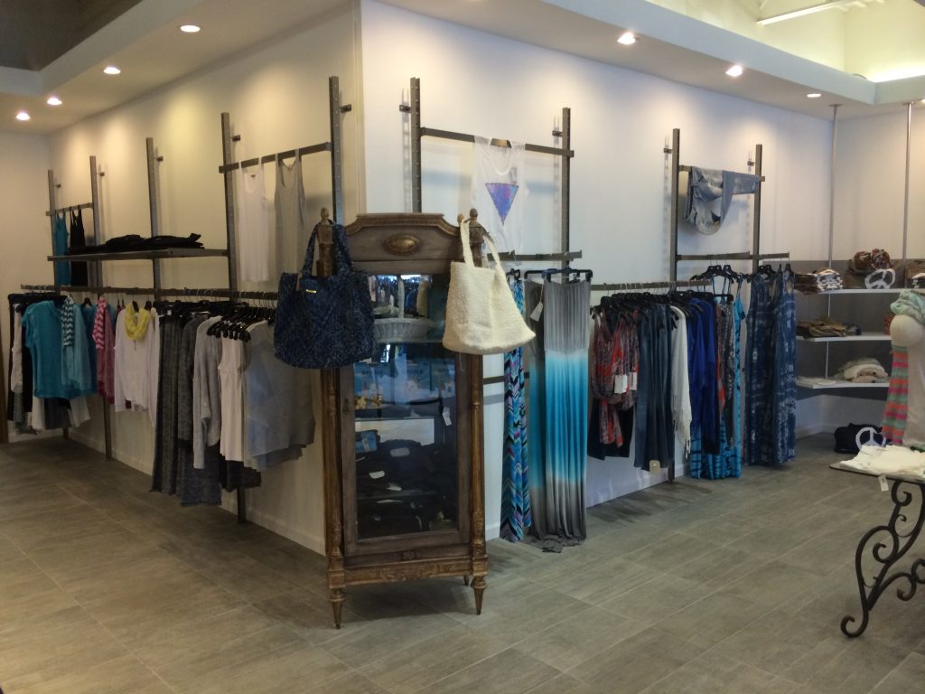The Lonnys Retail Store - Gary Goldstein's Popular Retail Store